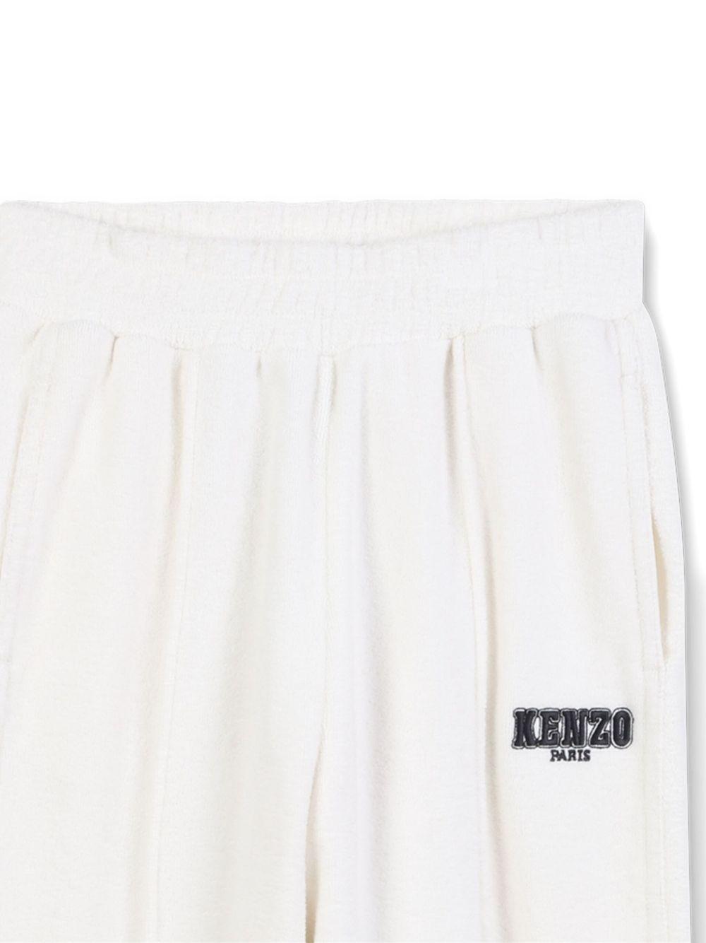 Pantaloni sportivi per bambino Kenzo Kids bianchi con logo ricamato K61411 117 KENZO KIDS