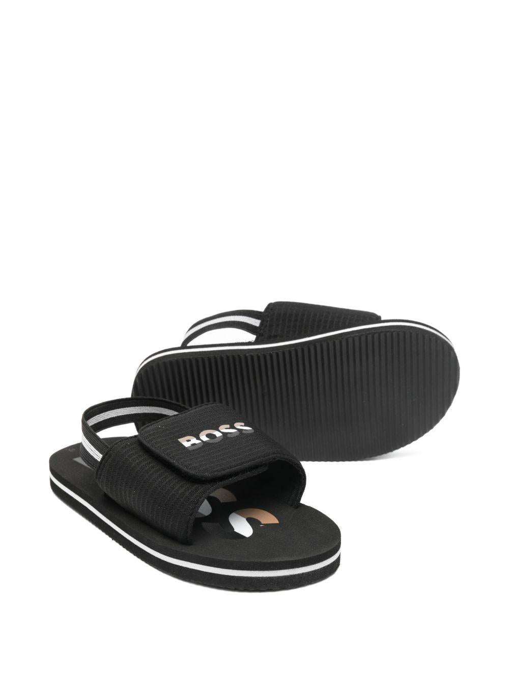 Sandali per bambino Boss Kids nero con dettaglio logo J53242 09B BOSS KIDS