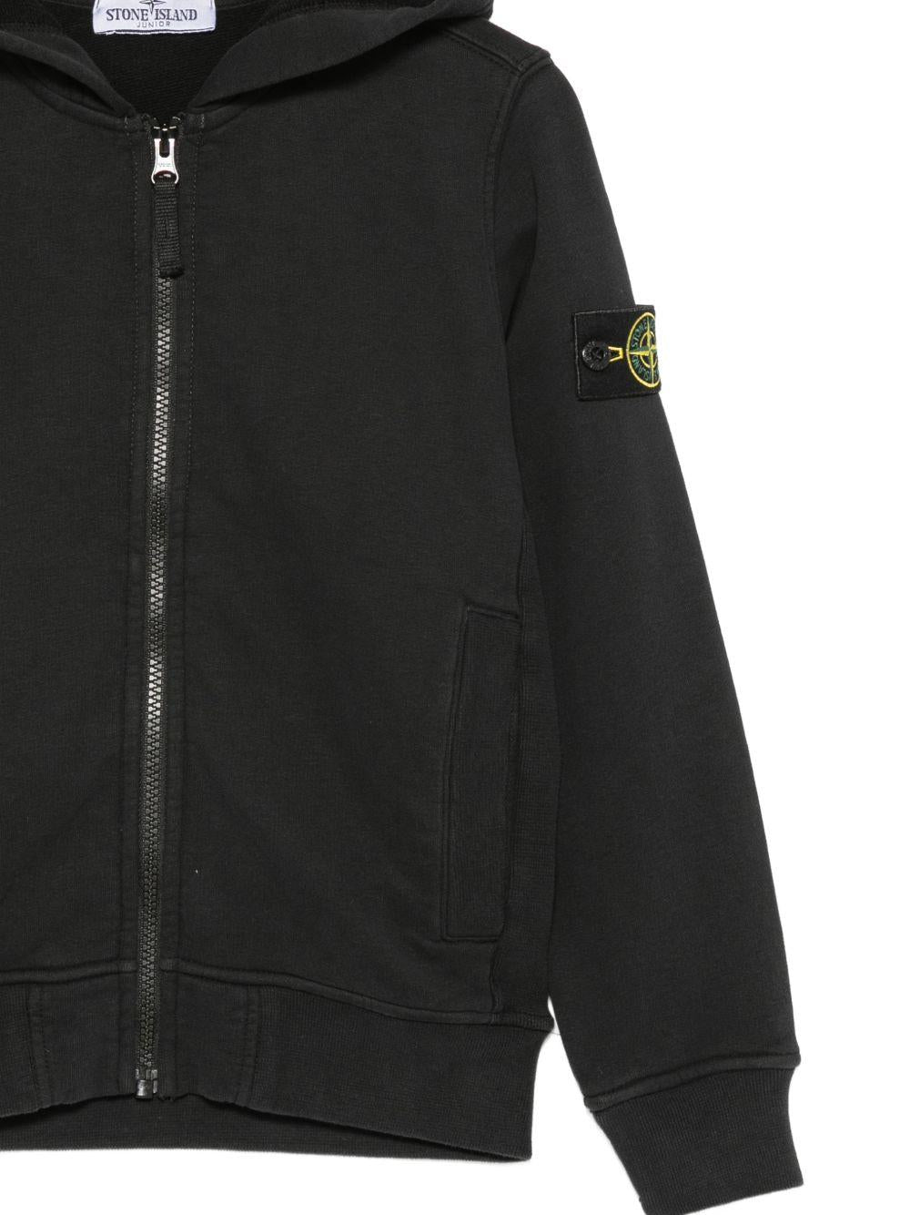 Felpa per bambino Stone Island Kids nera con distintivo Compass L2S166100006S0A20 V0029 STONE ISLAND KIDS