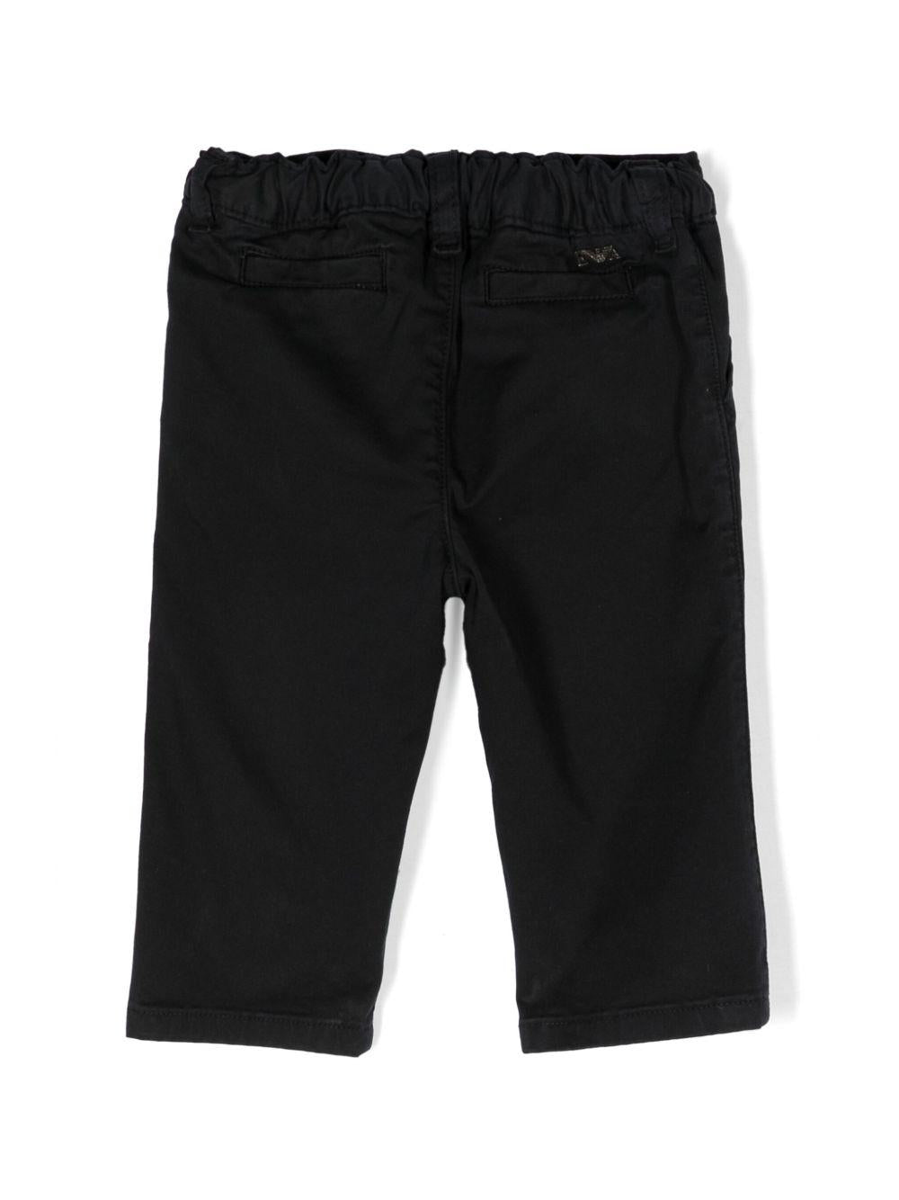 Pantaloni per neonato Emporio Armani Kids blu con placca logo argentata 8NHP60 4N6YZ 0920 EMPORIO ARMANI KIDS