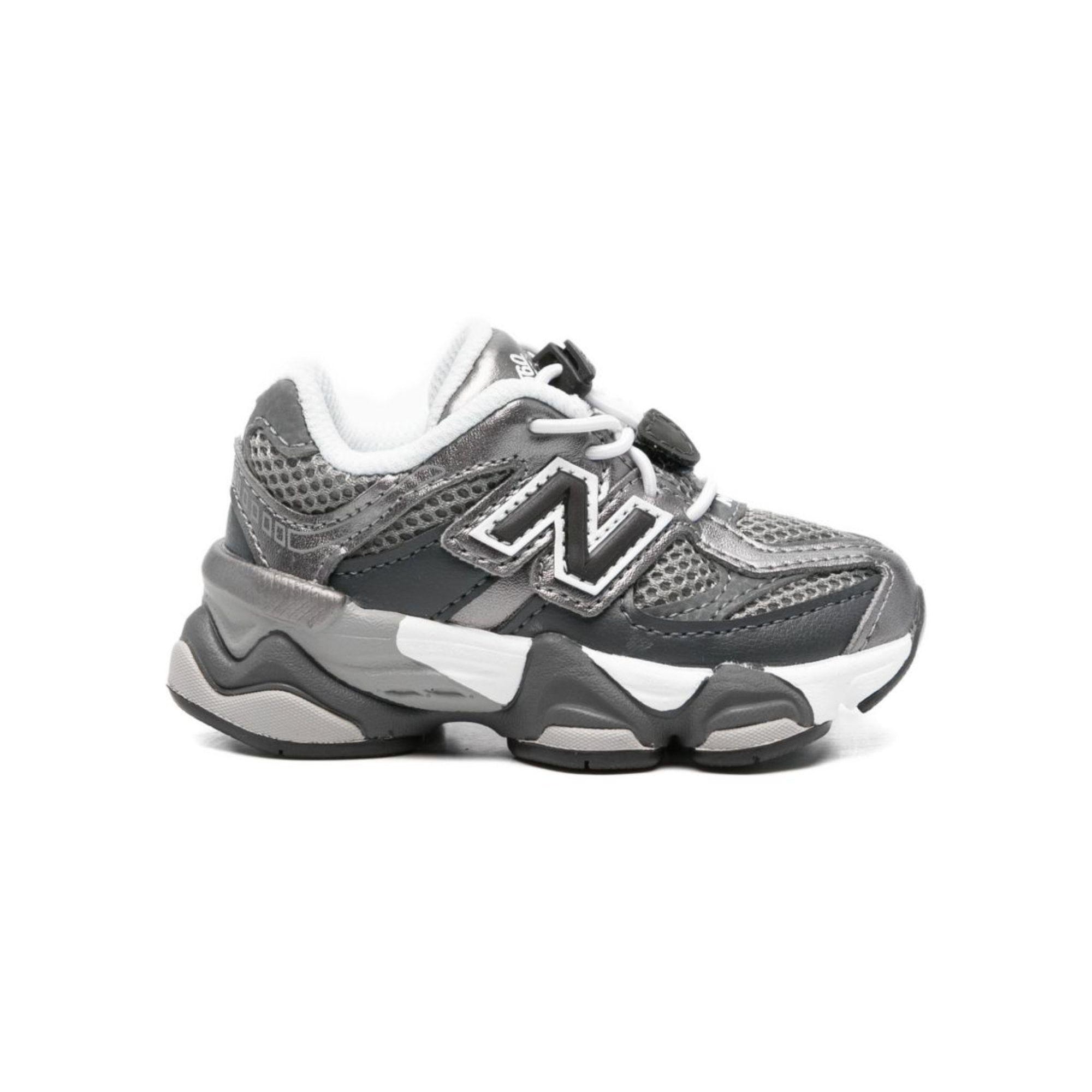 Sneakers per bambini New Balance Kids 9060 grigie con pannelli in rete I9060 2W5 NEW BALANCE KIDS
