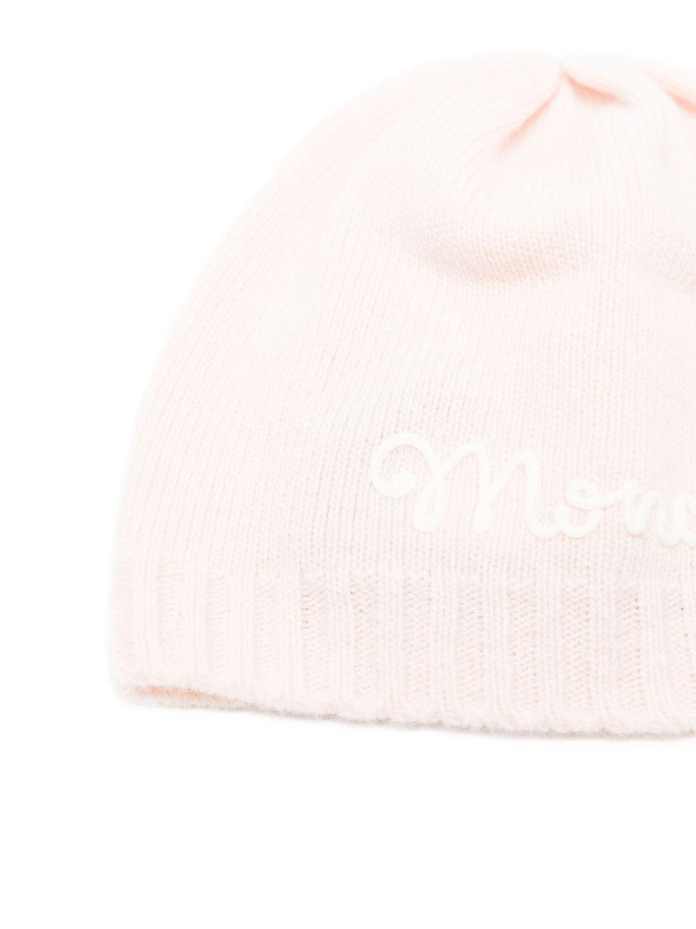 Berretto per neonata Moncler Enfant rosa con logo ricamato K29513B00014M4281 506 MONCLER ENFANT