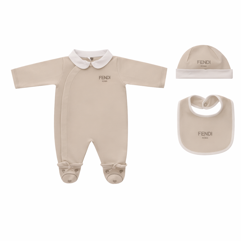 Set tre pezzi per neonata Fendi Kids beige con logo Fendi BUK154 ST8 F19J5 FENDI KIDS