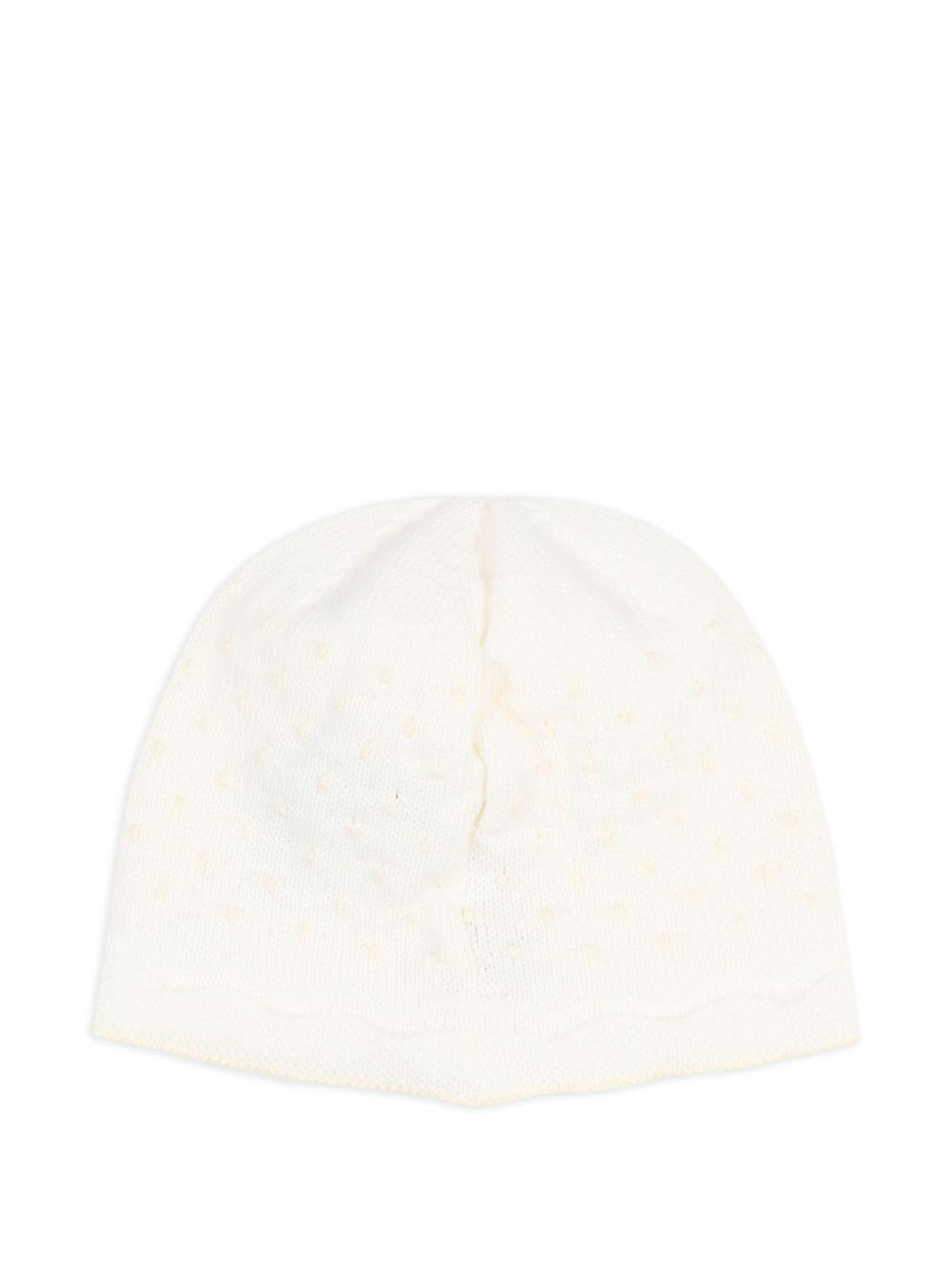 Cappello per neonati Paz Rodriguez Kids bianco con placca logo sul davanti 040-123234 6062 PaZ RODRIGUEZ KIDS