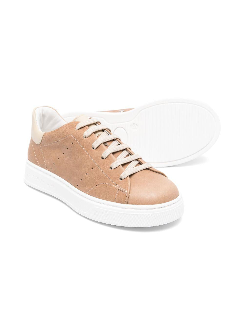 Sneakers per bambino Colorichiari beige scuro in pelle con rinforzo sul tallone a contrasto con logo MJ958165 4869 2422 COLORICHIARI