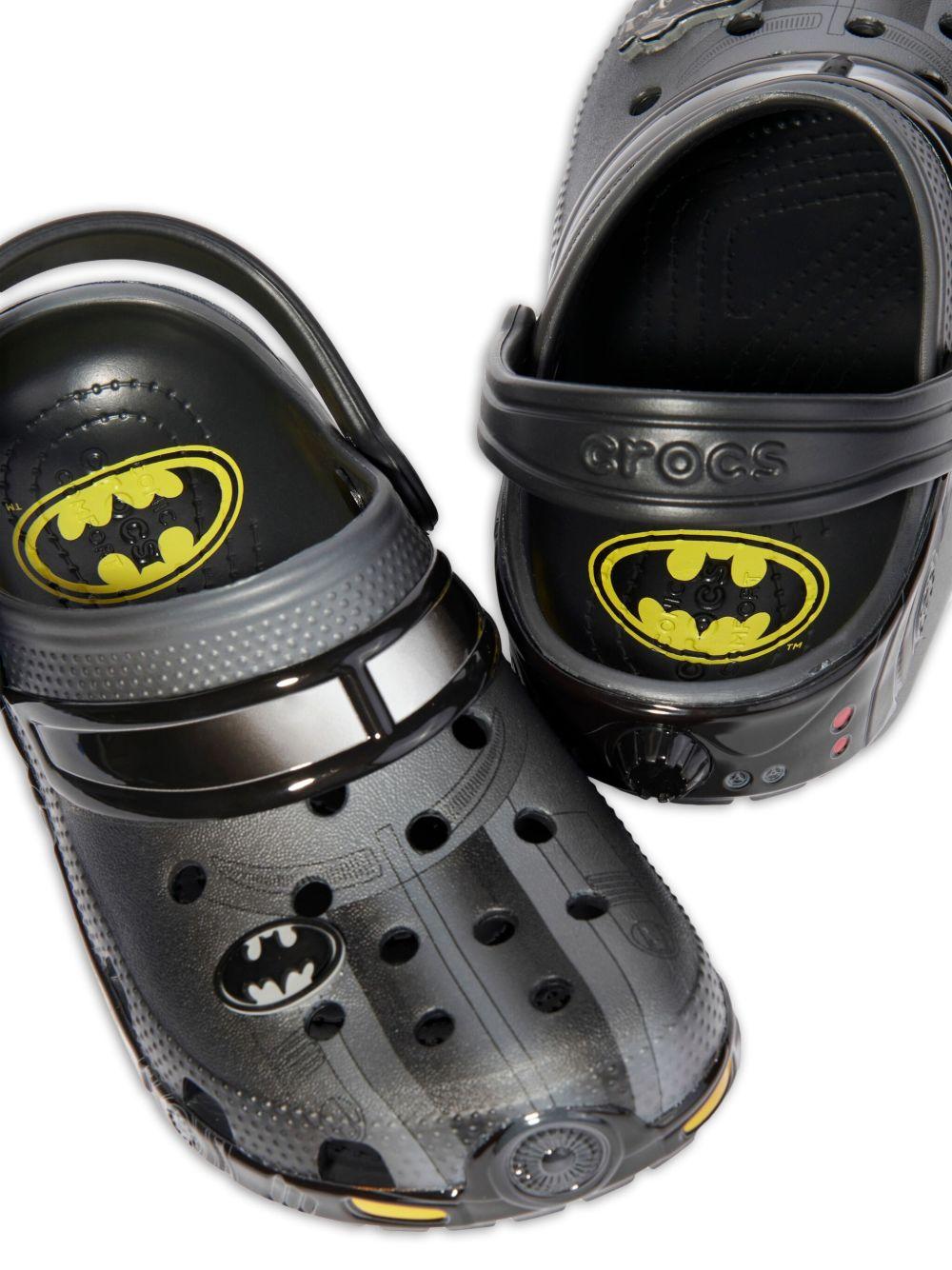 Clogs Classics per bambino Crocs Kids x DC Batman nere con logo Batman 210229 BLK CROCS KIDS