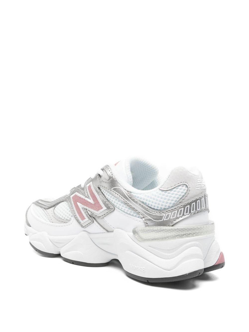 Sneakers per bambina 9060 New Balance Kids bianche con dettagli argento P9060 1Z6 NEW BALANCE KIDS