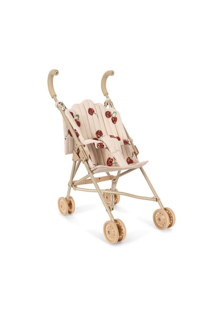 Passeggino per bambole per bambina Konges Slojd beige con dettagli ciliegie KS105561 MON CHERI SEQUIN KONGES SLOJD