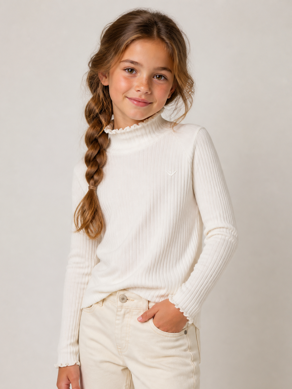 Maglione tote per bambina Emporio Armani Kids bianco crema con scollo alto EG000819 AF26099 U1009 EMPORIO ARMANI KIDS