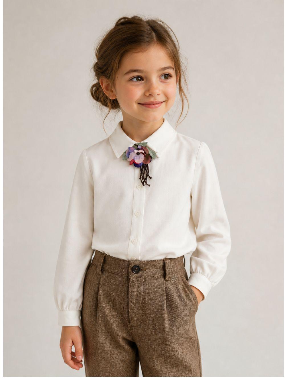 Camicia per bambina Monnalisa Kids bianca con applicazione fiori sul collo 11H300 8109 0001 MONNALISA KIDS