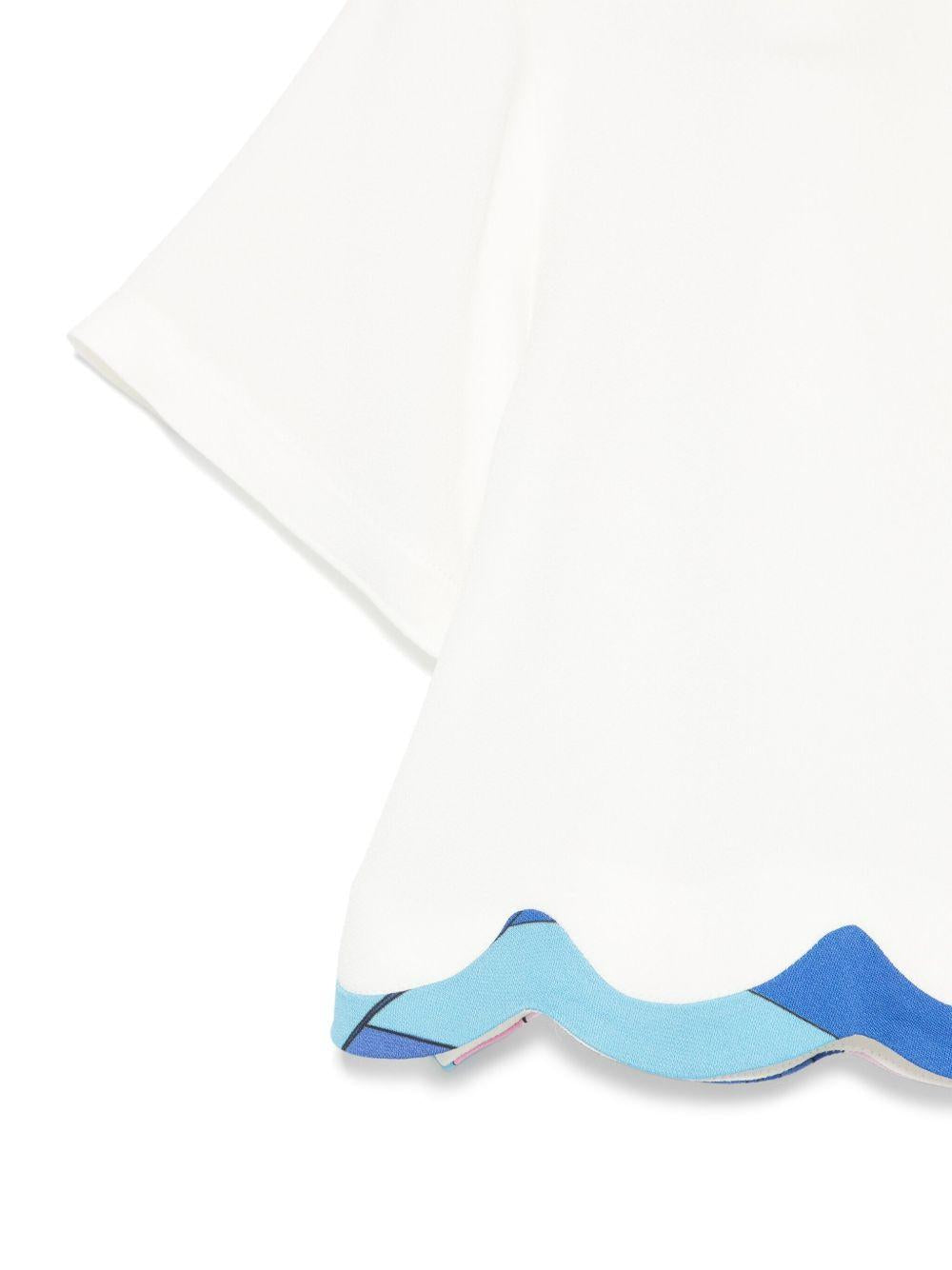 T-shirt per bambina Emilio Pucci Junior bianco con logo sulla manica e orlo a smerlo PW5A01 K0222 101 EMILIO PUCCI JUNIOR