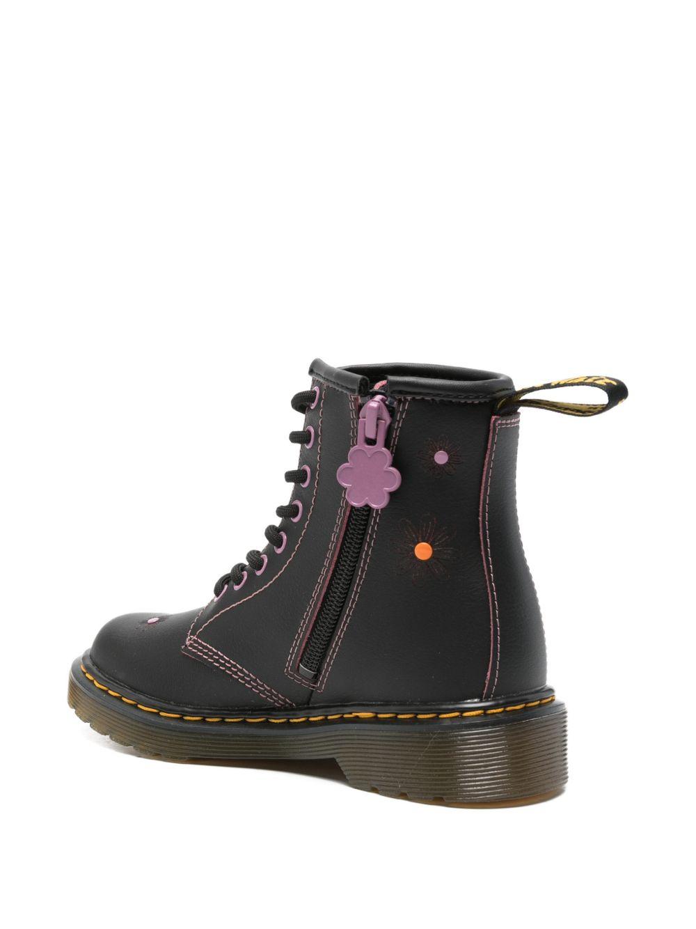 Stivali per bambina Dr. Martens Kids neri con dettagli rosa 42162001 1460 BLACK Dr martens kids