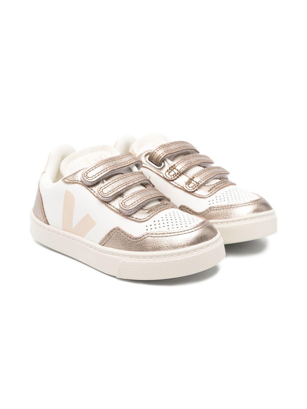 Sneakers per bambini Veja Kids bianche con dettagli pelle effetto metallizzato SX2021008 V-90 WHITE SABLE BRONZE VEJA KIDS
