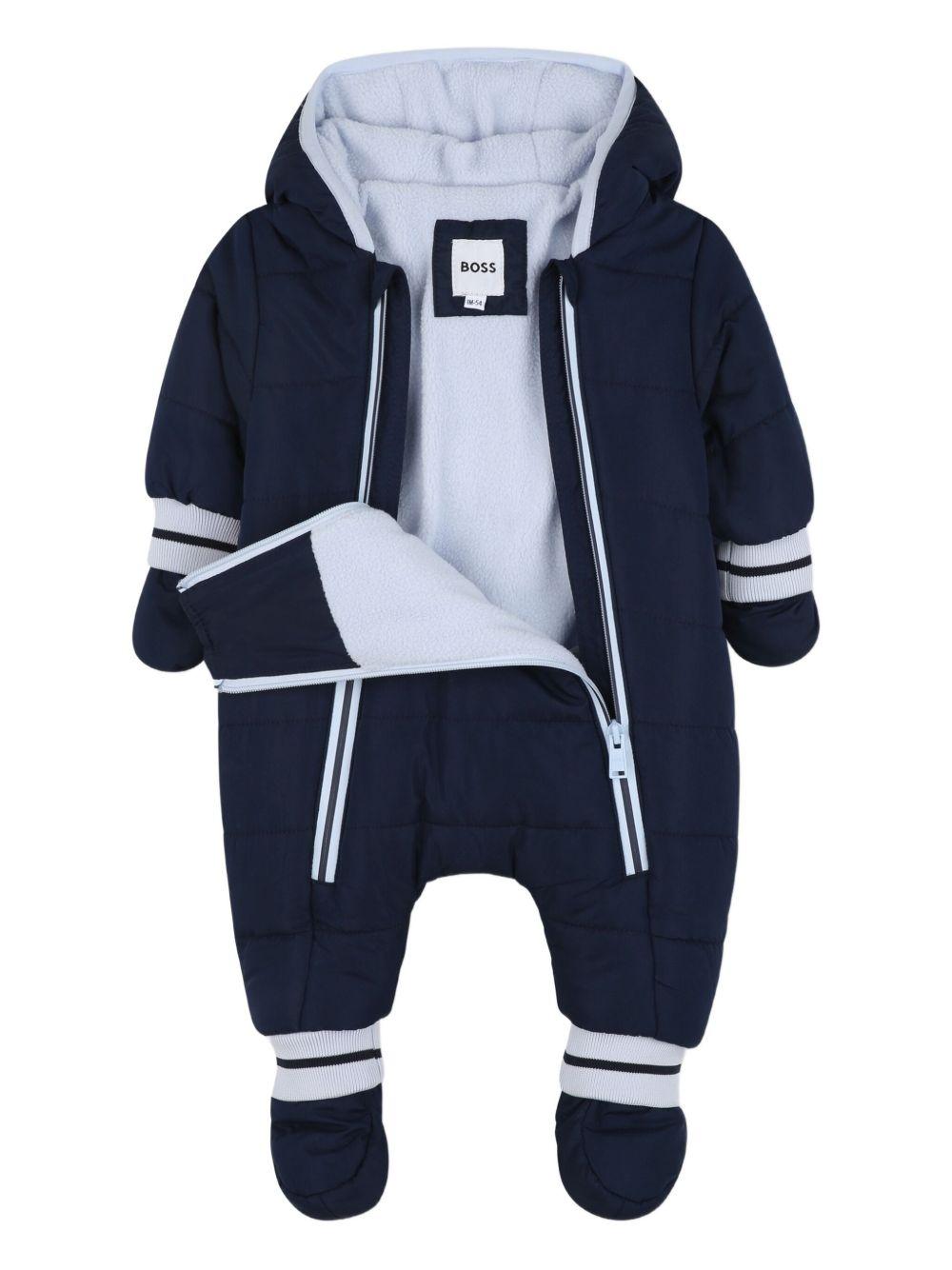 Tuta per neonato Boss Kids blu con muffole rimovibili J52516 849 BOSS KIDS