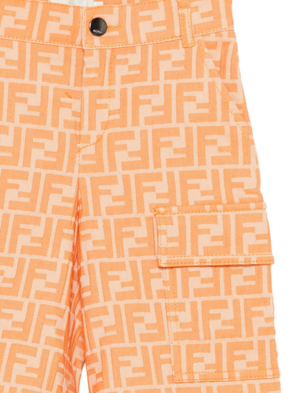 Cargo corti per bambino Fendi Kids arancione con logo all-over JMF576 AVW1 F1JYS FENDI KIDS