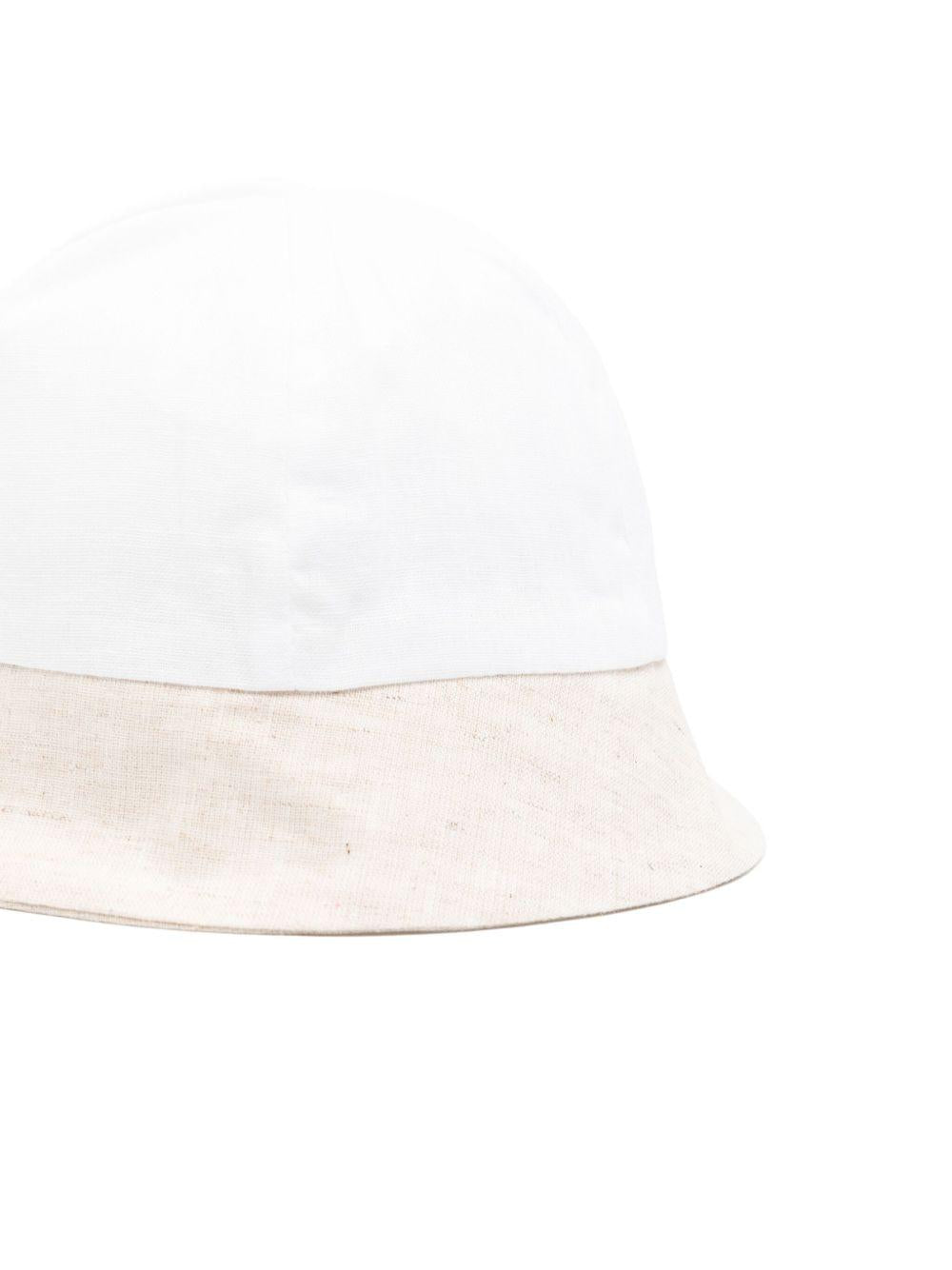 Cappello per neonata La Stupenderia bianco con orlo a contrasto e corona rotonda TBCP53D01 D05 LA STUPENDERIA