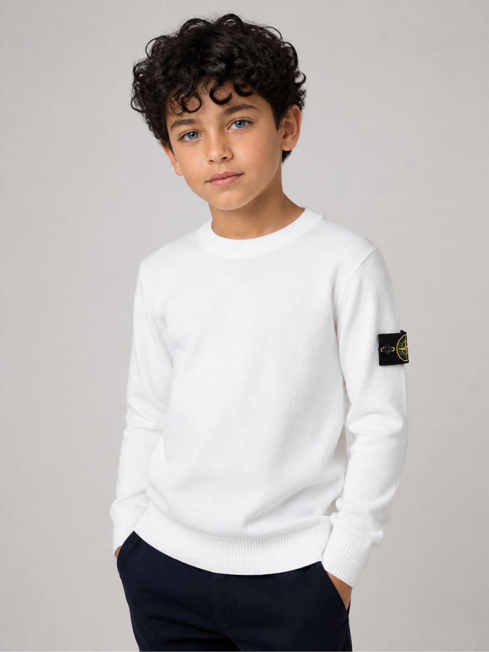 Maglione per bambino Stone Island Kids bianco con applicazione logo sulla manica L2S165100009S0C04 V0001 STONE ISLAND KIDS