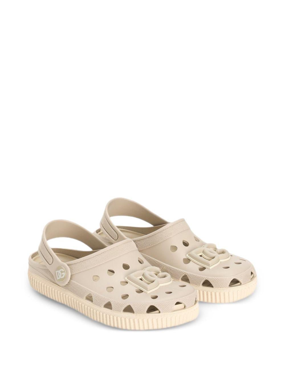 Sandali per bambini Dolce & Gabbana Kids beige con applicazione logo sul davanti - Rubino Kids