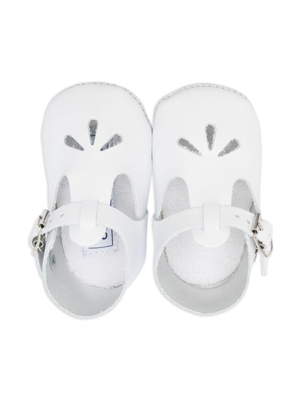 Scarpe primi passi per neonata Tartine et Chocolat bianche con chiusura laterale con fibbia - Rubino Kids