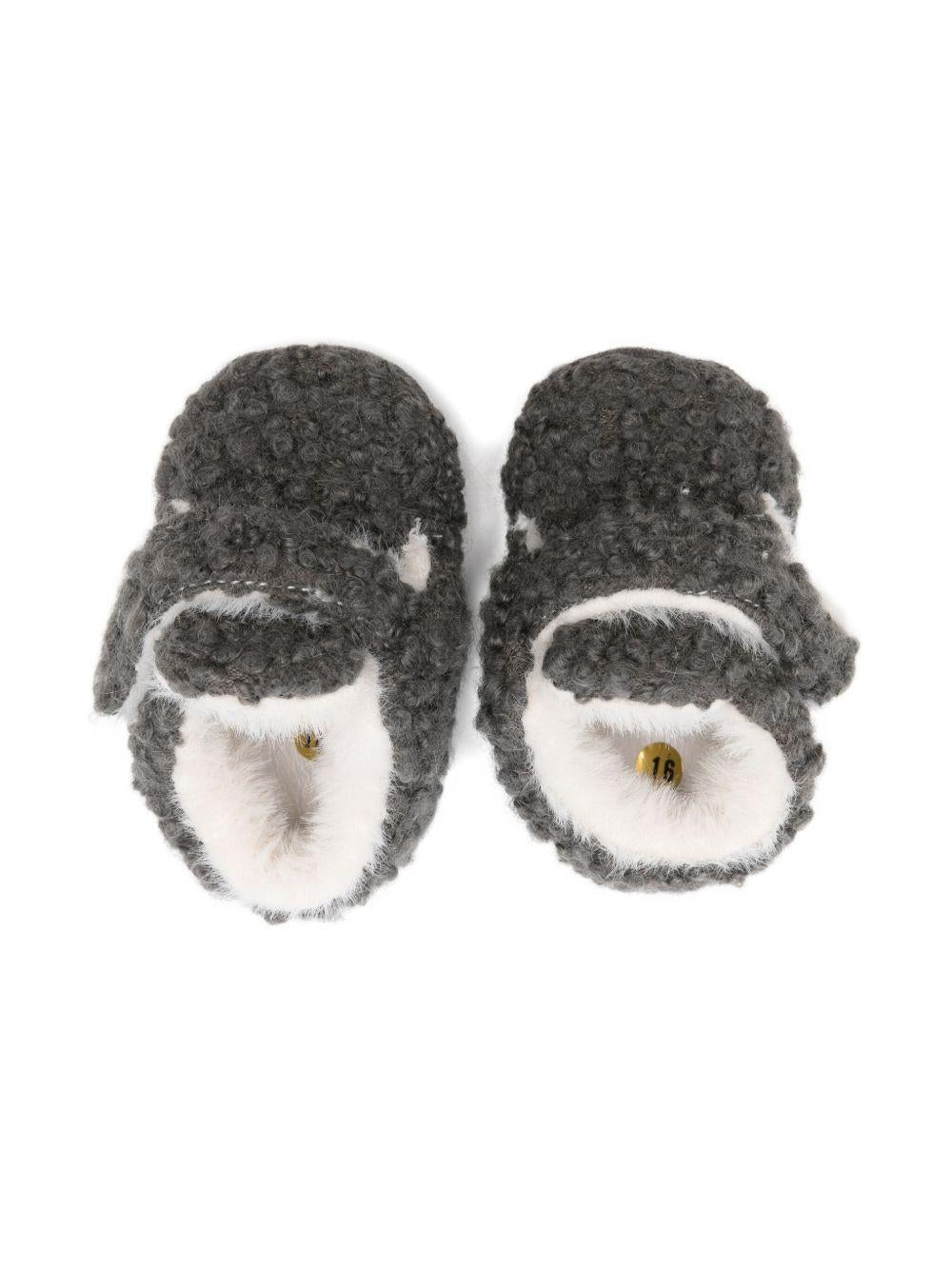 Scarpe primi passi per neonati Douuod Kids grigie con cinturini incrociati - Rubino Kids