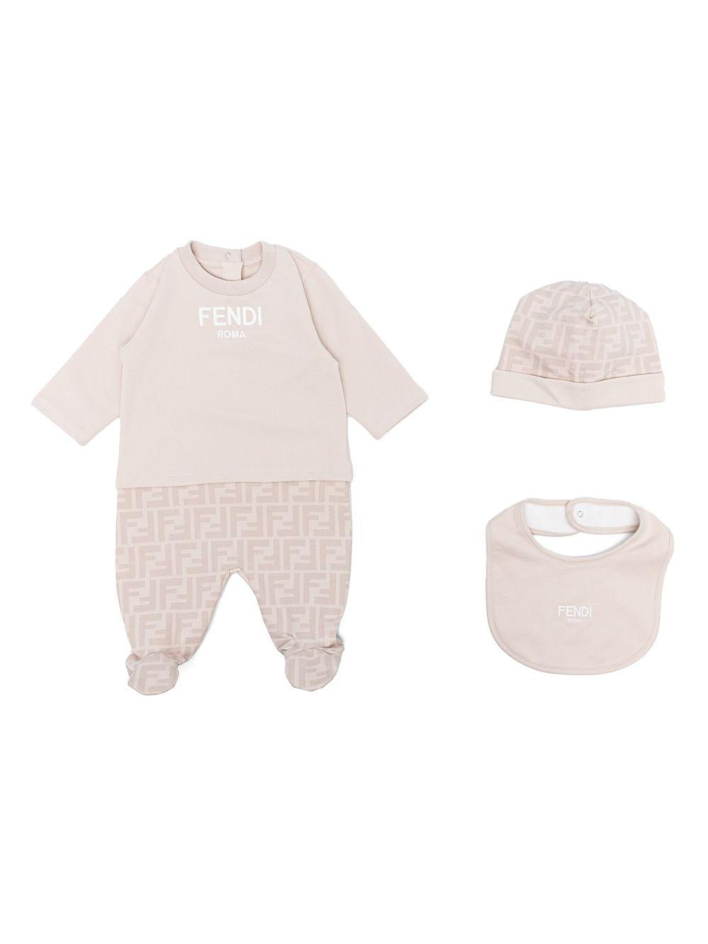 Set tutina bavaglino e cappellino per neonati Fendi Kids beige con logo jacquard FF - Rubino Kids