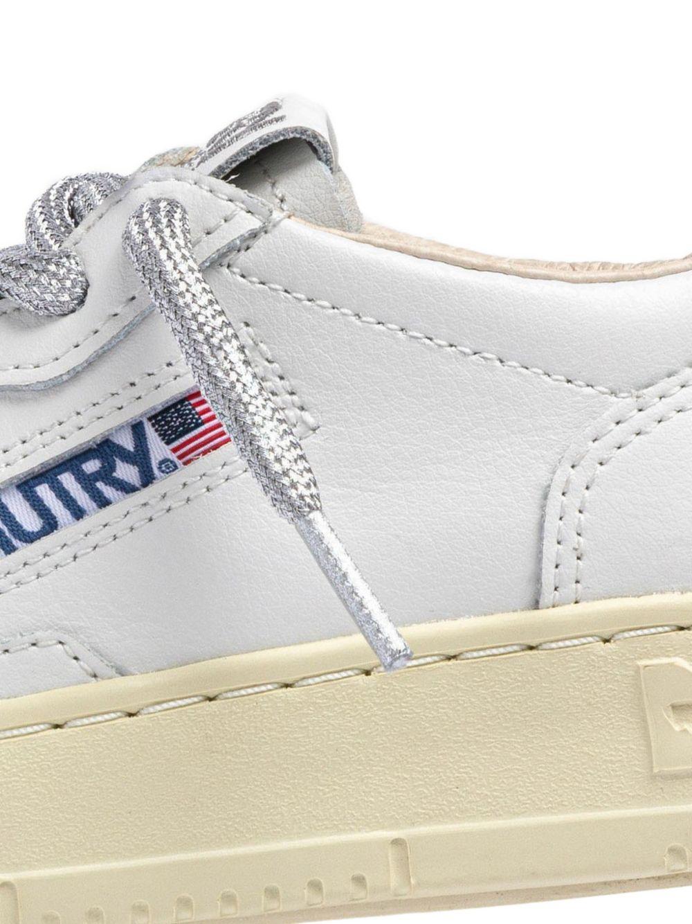 Sneakers per bambini Autry Kids Medalist bianche con lacci - Rubino Kids