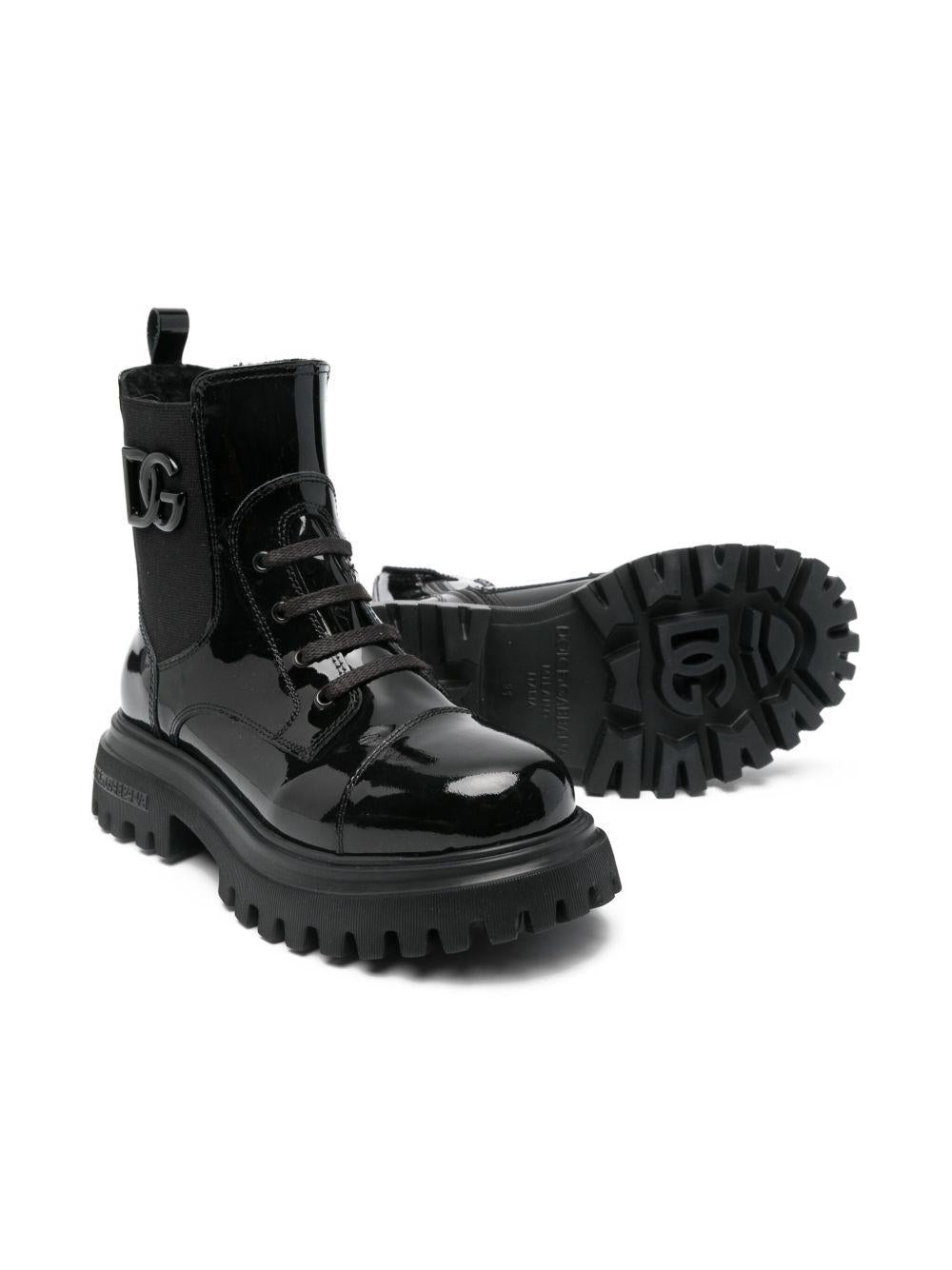 Stivali per bambina Dolce & Gabbana Kids neri con placca con logo - Rubino Kids