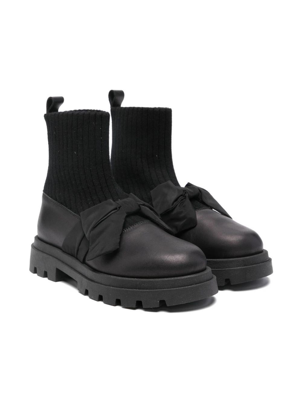 Stivali per bambina Florens neri con fiocco sul davanti - Rubino Kids