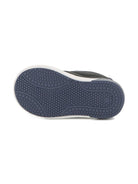 Sneakers per bambino BOSS Kids bianche con design a inserti J52580 10P BOSS KIDS 