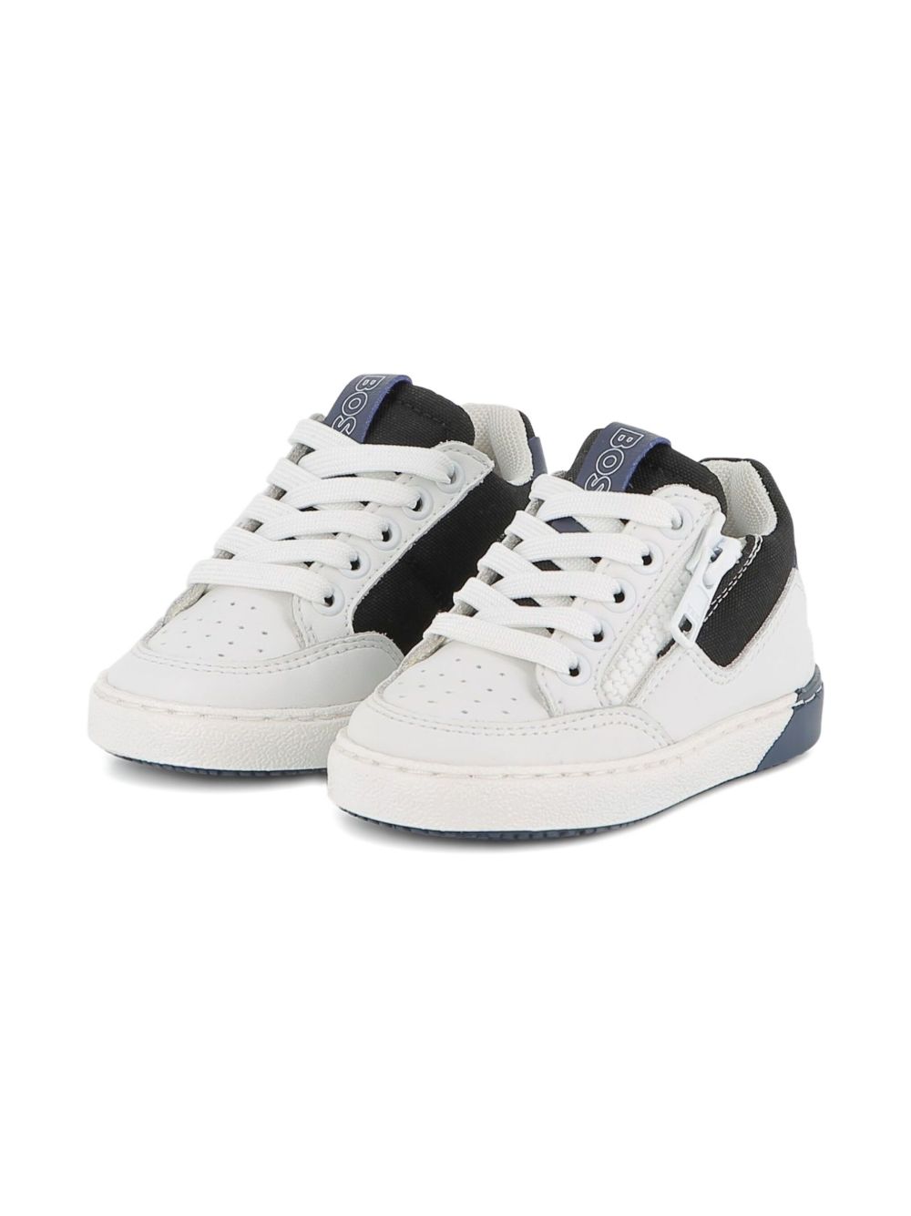 Sneakers per bambino BOSS Kids bianche con design a inserti J52580 10P BOSS KIDS 