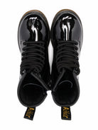 Stivaletti 1460 per bambini Dr. Martens Kids neri con linguetta con logo 15382003 1460 BLACK Dr martens kids 