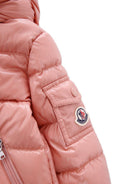 Giacca trapuntata per neonata Moncler Enfant rosa con cappuccio K29511A00013597Z8 51E MONCLER KIDS 