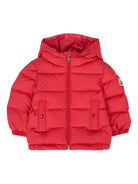 Giubbino per neonato Moncler Enfant rosso con design trapuntato K29511A00024597YW 457 MONCLER KIDS 