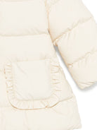 Giubbino per neonata Moncler Enfant beige con ruches sulle tasche K29511C00001597YW 041 MONCLER KIDS 