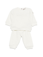 Tuta per neonato Moncler Enfant bianco con logo ricamato K29518M0000289A23 034 MONCLER KIDS 