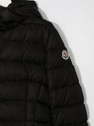 Piumino lungo per bambina Moncler Enfant nero con cappuccio K29541C5021054155 999 MONCLER KIDS 