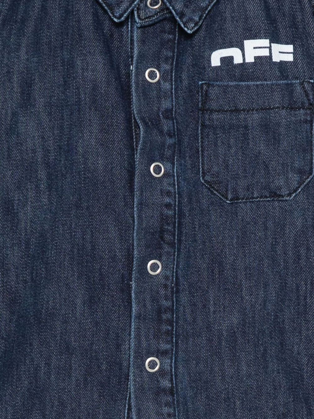 Camicie per neonato Off-White Kids denim con logo stampato e tasca sul petto OBDX001F25DEN001 3401 OFF WHITE KIDS 