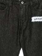 Jeans per bambino Off-White Kids nero in denim con toppa con logo OBYA005F25DEN001 1001 OFF WHITE KIDS 