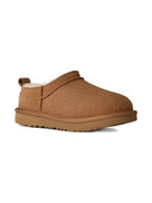 Ciabatte Classic Micro per bambina UGG Kids marroni con caratteristica applicazione con logo 1174410K CHE UGG KIDS 