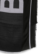 Sciarpa per bambino Balmain Kids nera con logo e bordi sfrangiati BY0R13 Z3649 930BC BALMAIN KIDS 