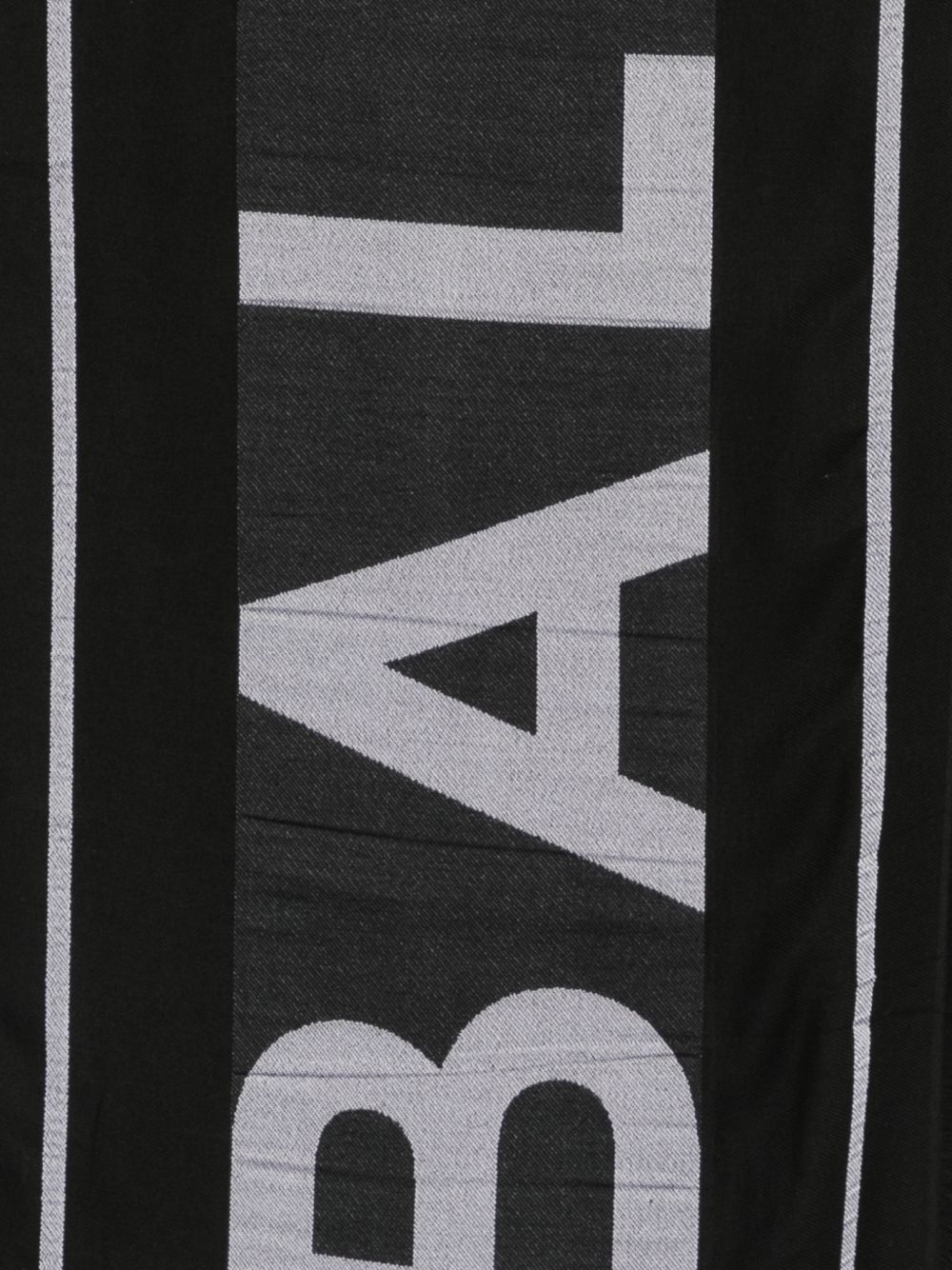 Sciarpa per bambino Balmain Kids nera con logo e bordi sfrangiati BY0R13 Z3649 930BC BALMAIN KIDS 