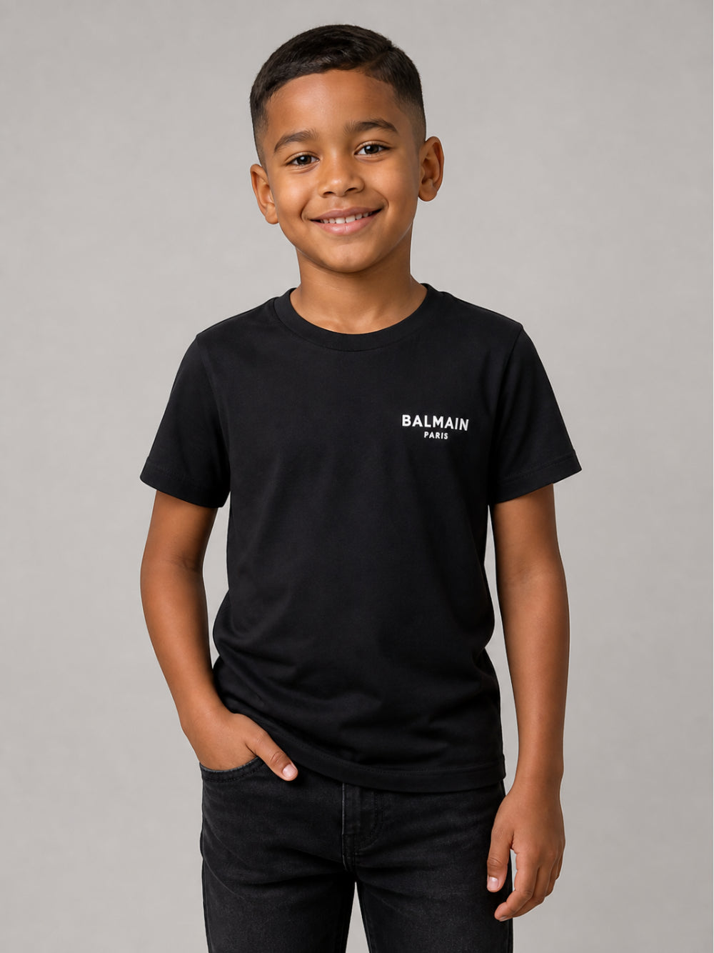 T-shirt per bambino Balmain Kids nera con logo sul davanti BY8R31 Z3672 930BC BALMAIN KIDS 