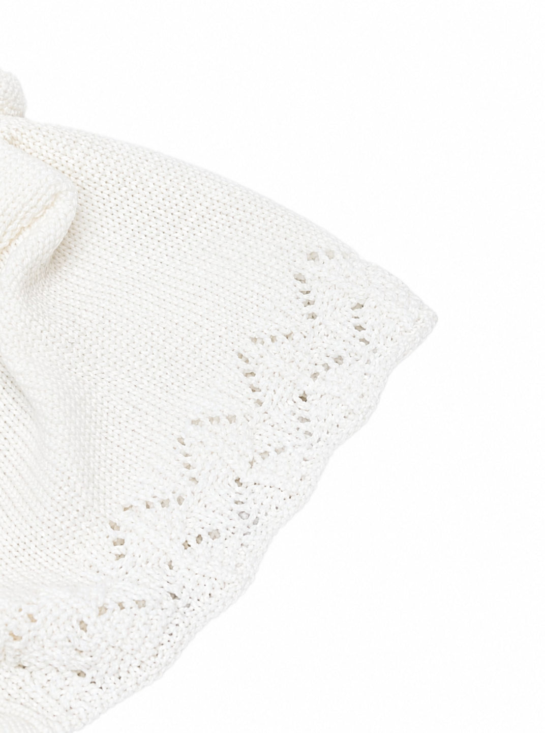 Cappellino per neonata Bebè di Almy bianco con fiocco CU53 1000 BEBE' DI ALMY KIDS 