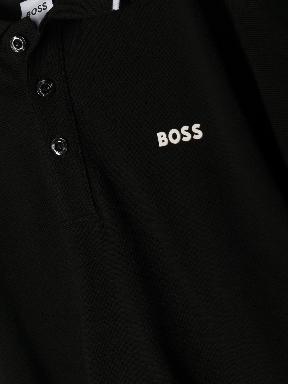 Polo per bambino Boss Kids nera con logo goffrato J25P26 09B BOSS KIDS 