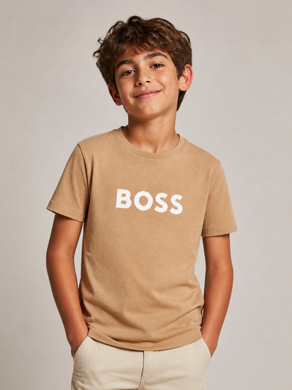 T-shirt per bambino Boss Kids beige con stampa logo frontale J52711 269 BOSS KIDS 
