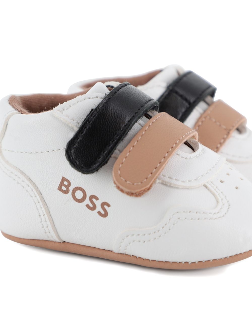 Sneakers per neonato Boss Kids bianco con design a inserti J53553 10P BOSS KIDS 