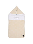 Sacco nanna per neonato Boss Kids beige con motivo monogramma all-over J53574 21K BOSS KIDS 