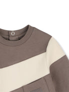 Tutina per neonato Boss Kids marrone con applicazione frontale con logo J53603 31D BOSS KIDS 
