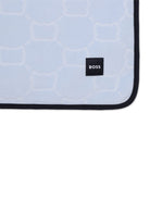 Coperta per neonato Boss Kids azzurra con logo sul davanti J53638 771 BOSS KIDS 