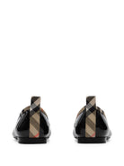 Ballerine per bambina Burberry Kids nere con finitura lucida 8133536 A1189 BURBERRY KIDS 